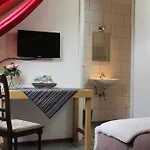 Ξενοδοχείο De Lindehoeve