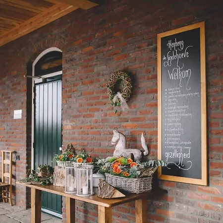 De Lindehoeve 3* Grubbenvorst