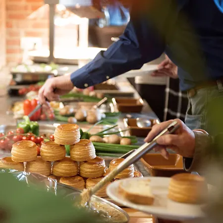 De Lindehoeve מלון 3*