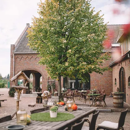 מלון De Lindehoeve Grubbenvorst