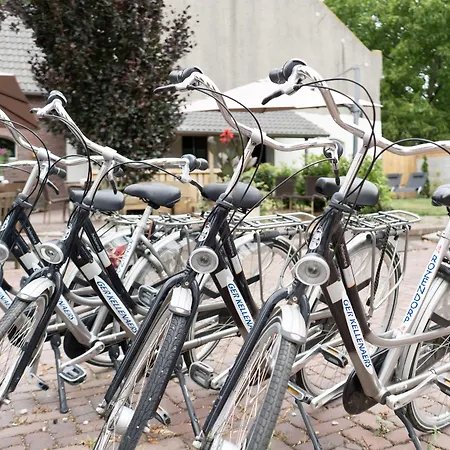 Szálloda De Lindehoeve 3*