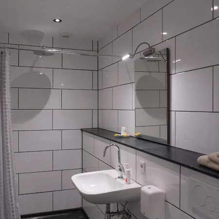 De Lindehoeve Hotell 3*