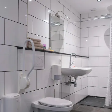De Lindehoeve 3*