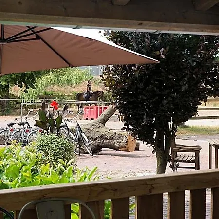 Hotell De Lindehoeve