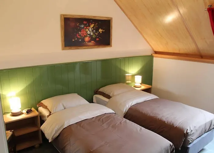 Szálloda De Lindehoeve 3*