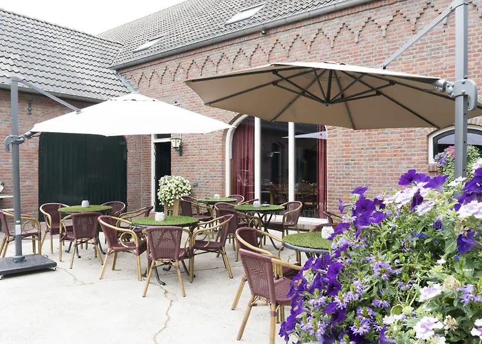 De Lindehoeve Hotel 3*